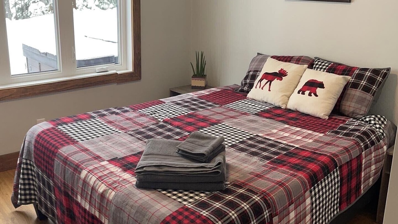 Photo of Bedroom in Perry