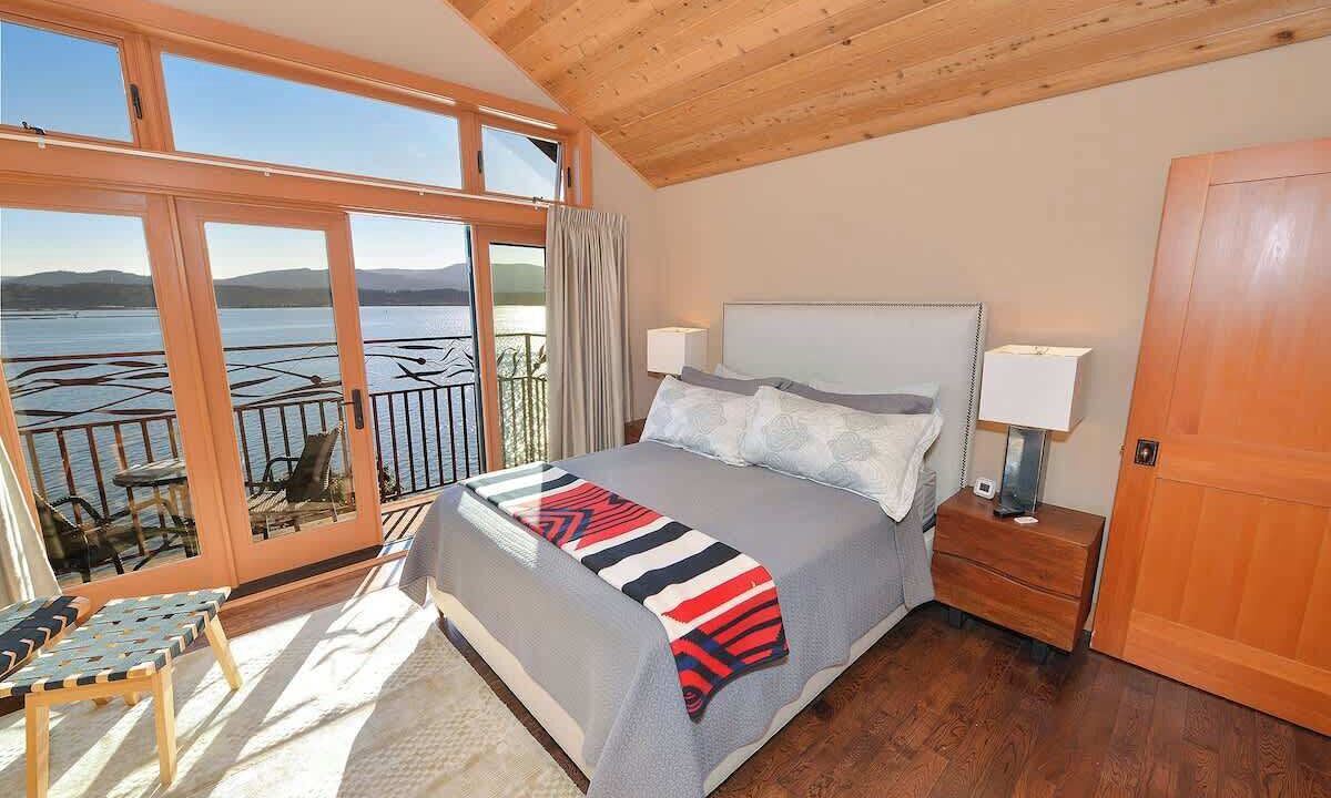 Photo of Patio Balcony in North Cowichan