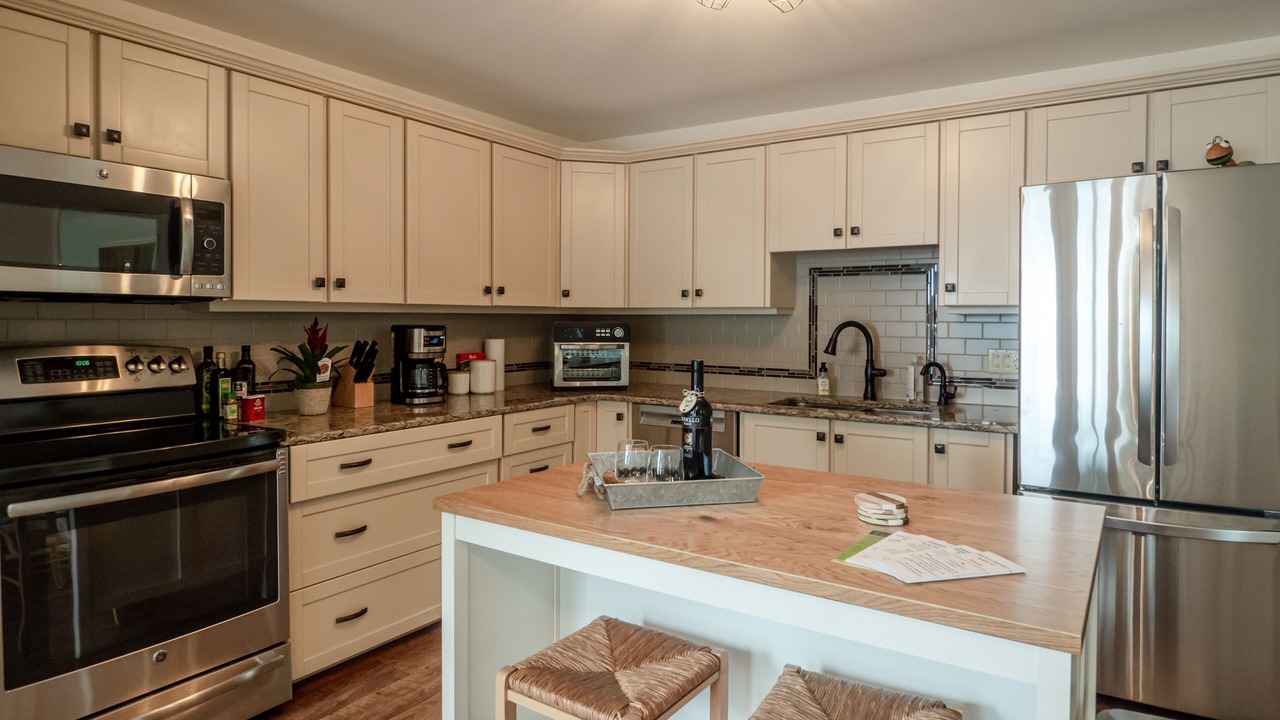 Photo of Kitchen in Drummond-North Elmsley