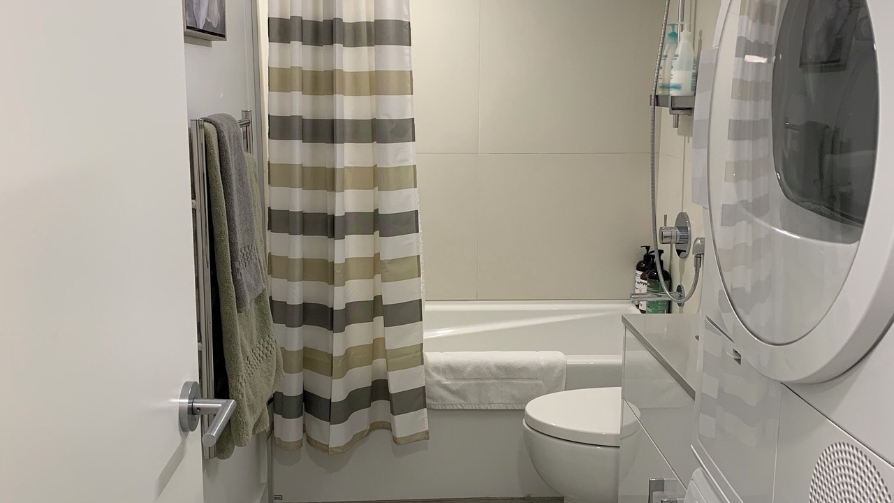 Photo of Bathroom in Vancouver South