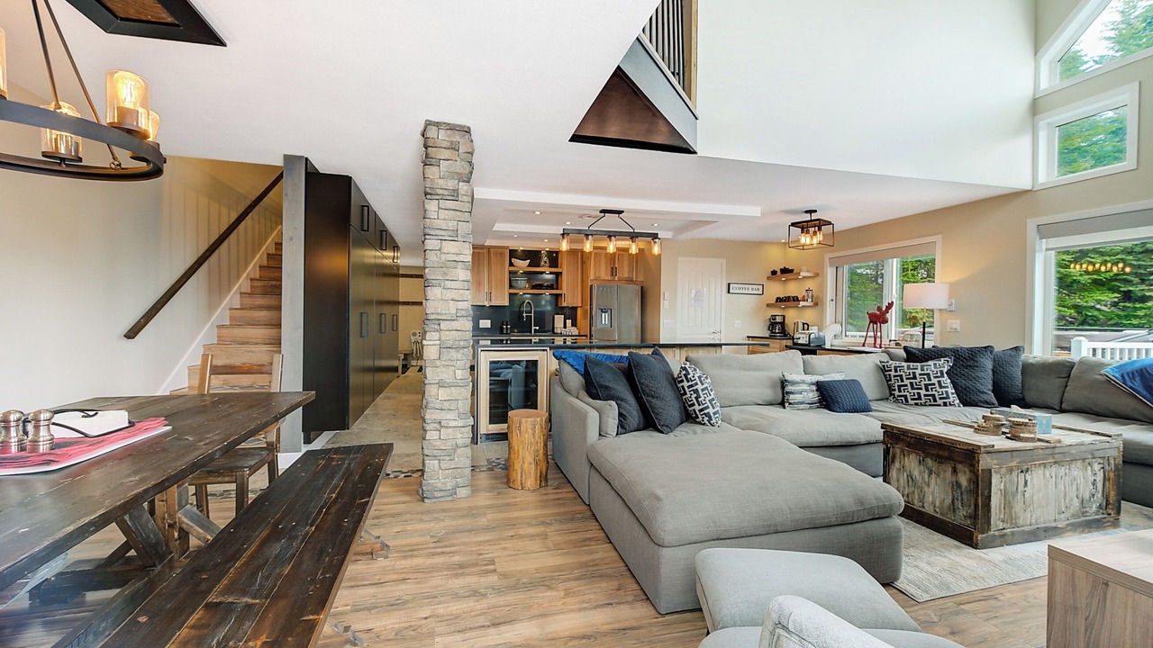Photo of Livingroom in Big White Ski Resort