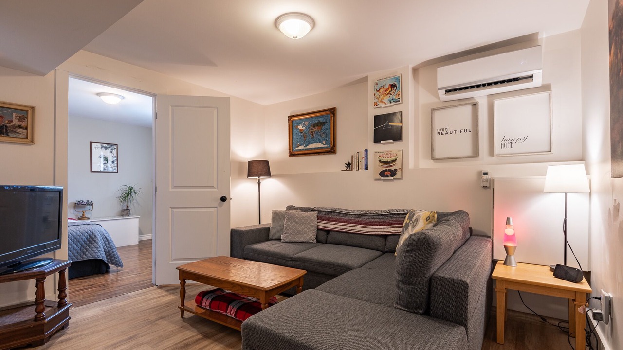Photo of Livingroom in Newport Landing
