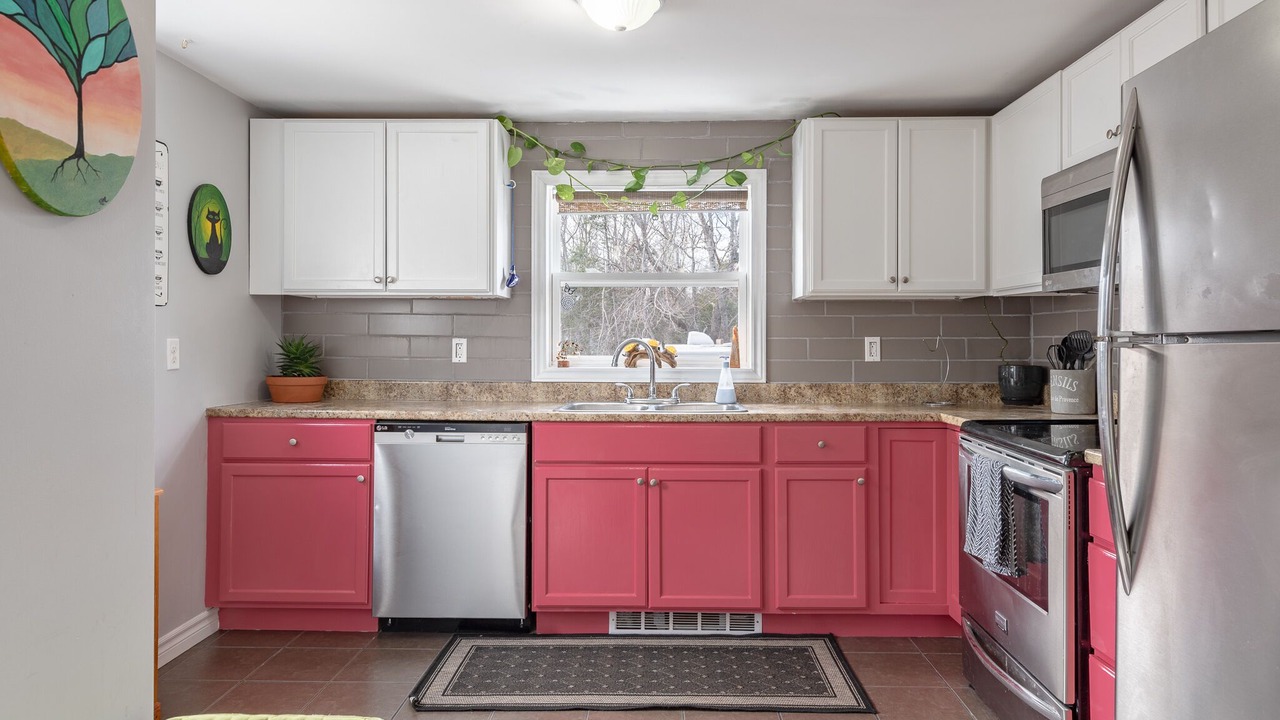 Photo of Kitchen in Newport Landing