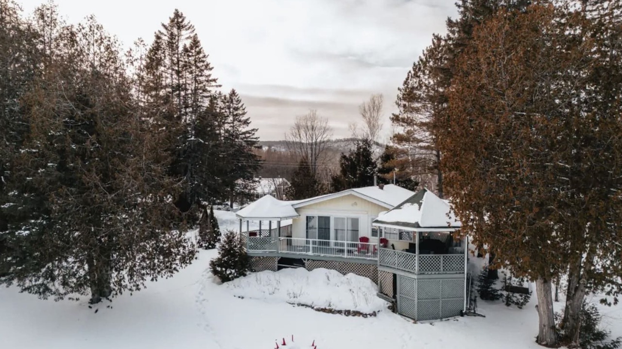 Photo of Outdoor in Amherst