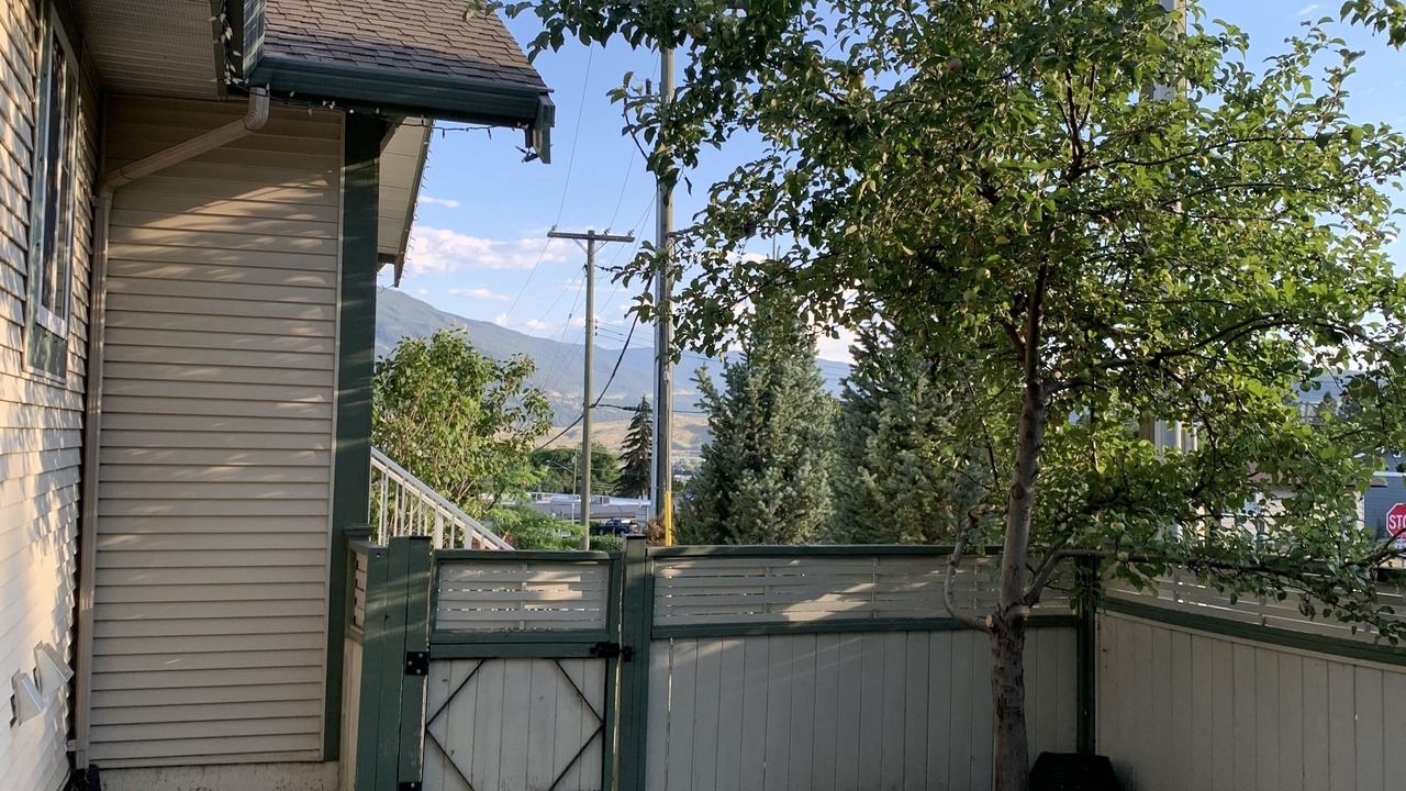 Photo of Outdoor in Merritt