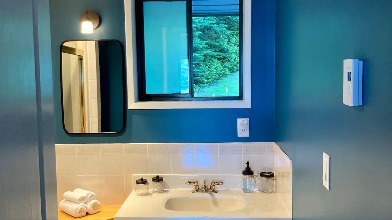 Photo of Bathroom in Otter Point