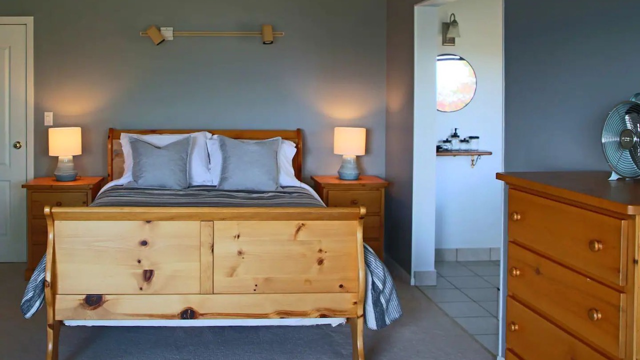 Photo of Bedroom in Otter Point