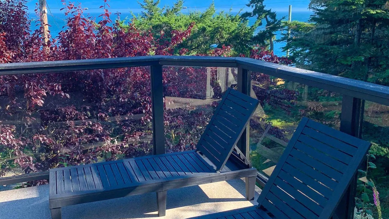 Photo of Patio Balcony in Otter Point