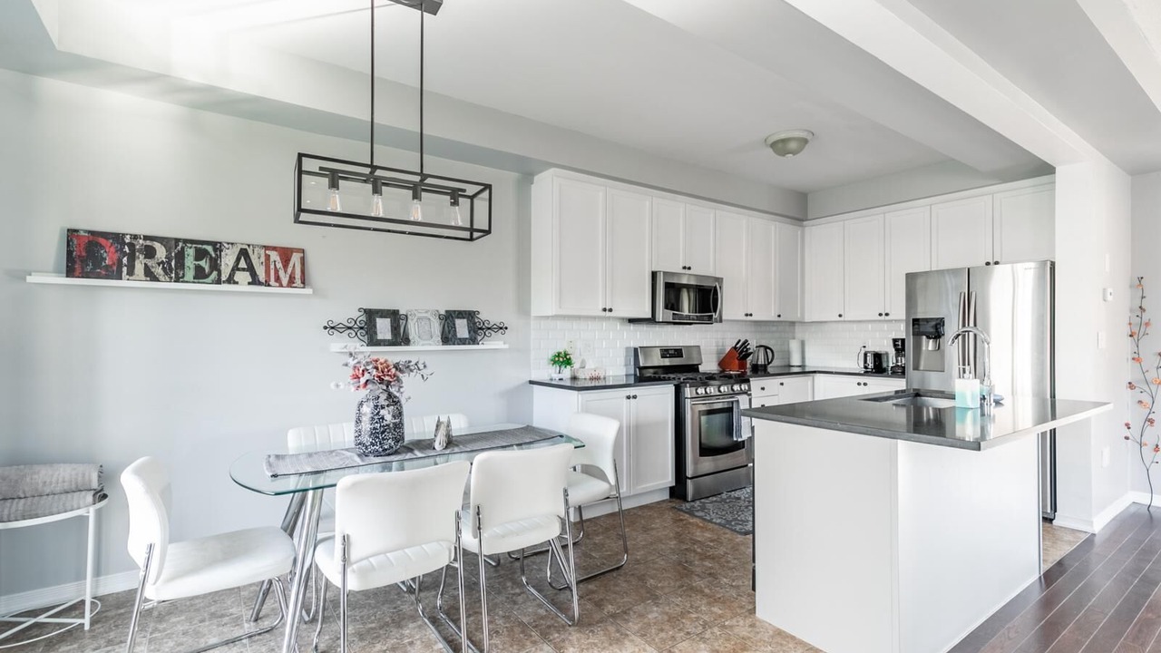 Photo of Kitchen in Stoney Creek
