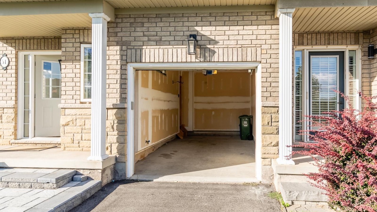 Photo of Outdoor in Stoney Creek