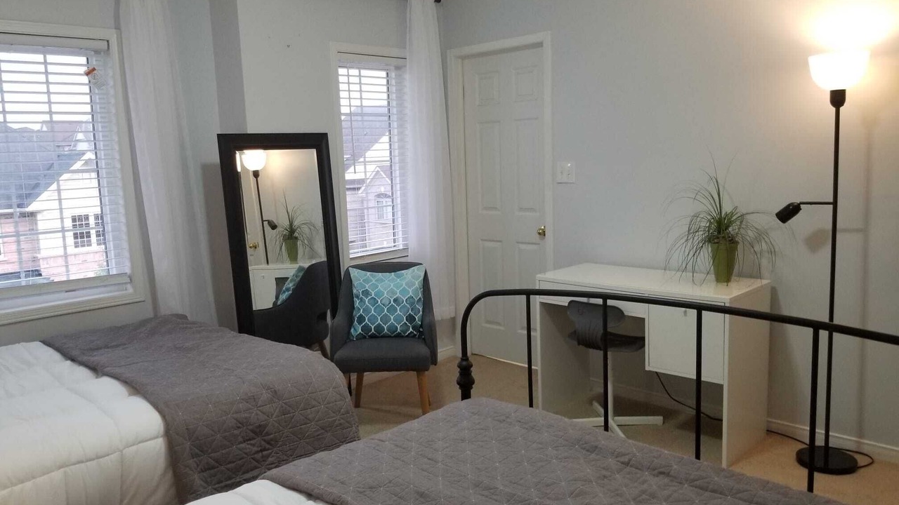 Photo of Bedroom in Ajax