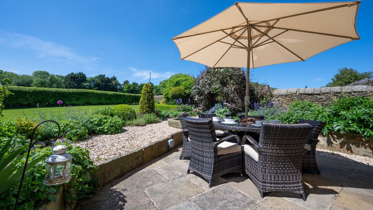 Photo of Outdoor in Ault Hucknall