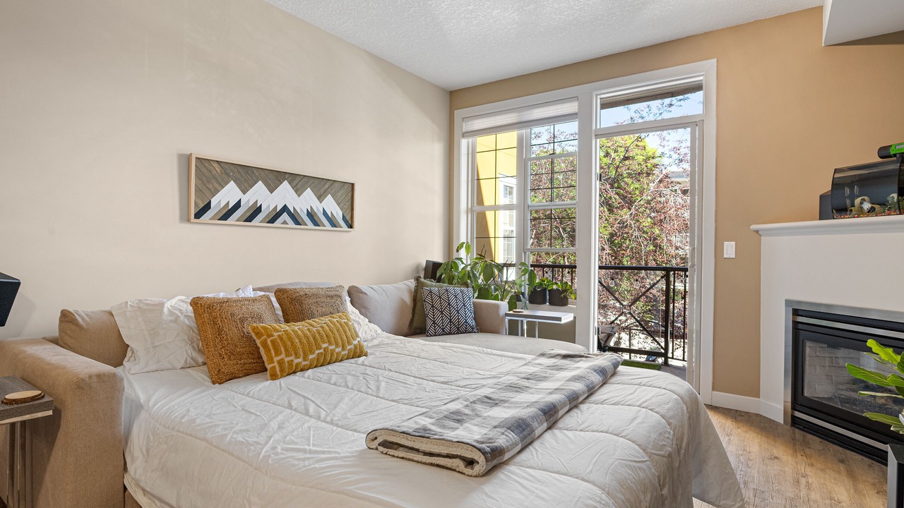 Photo of Bedroom in Mission District