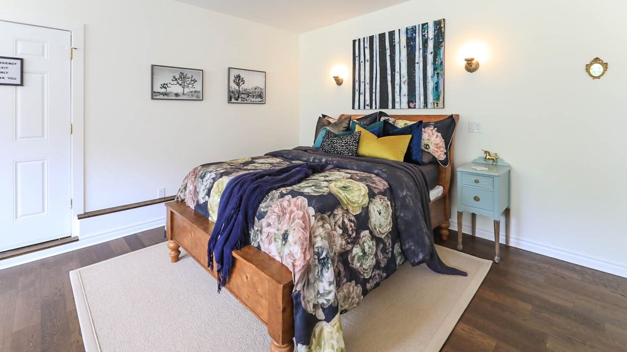 Photo of Bedroom in Okanagan-Similkameen
