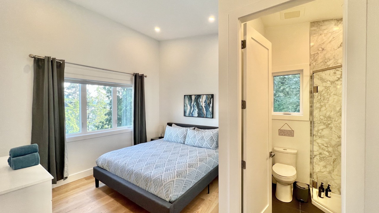 Photo of Bathroom in Bowen Island