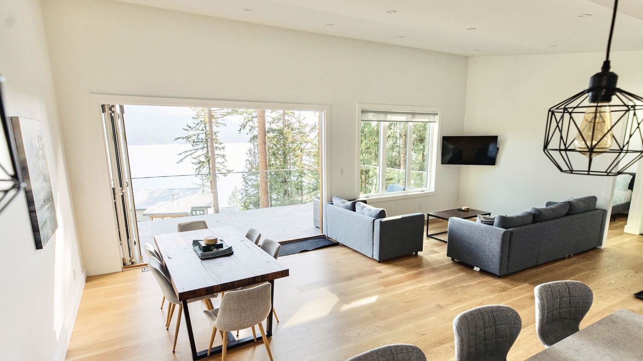 Photo of Bedroom in Bowen Island