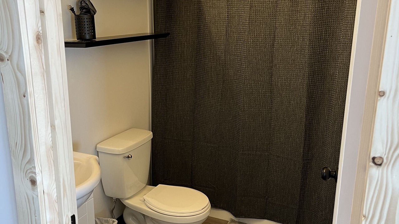 Photo of Bathroom in Mountain View