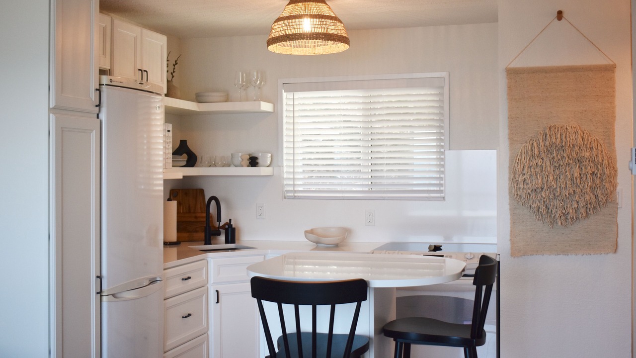 Photo of Kitchen in Courtenay