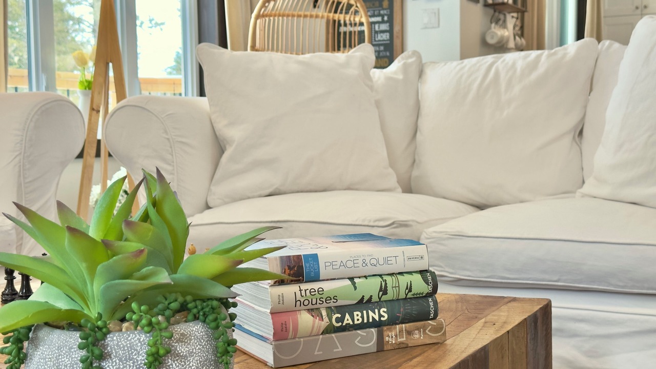 Photo of Livingroom in Lac-Superieur
