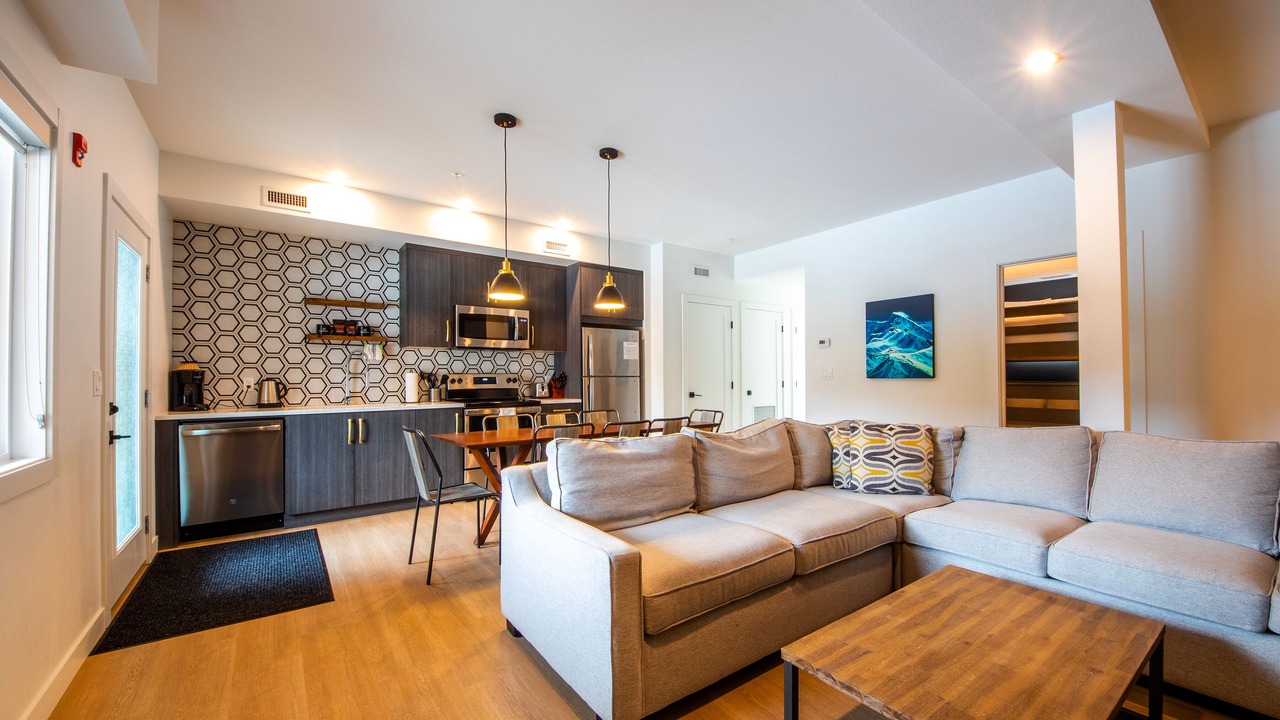 Photo of Livingroom in Revelstoke