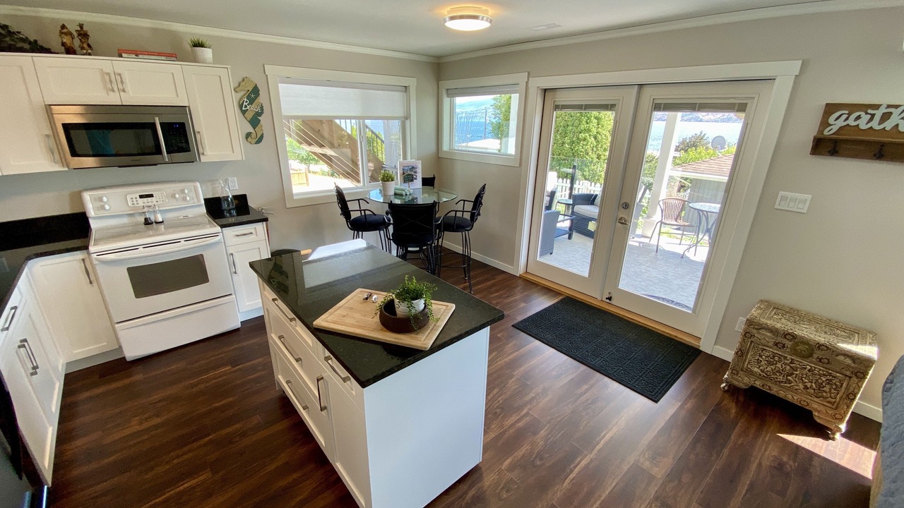 Photo of Kitchen in Central Okanagan