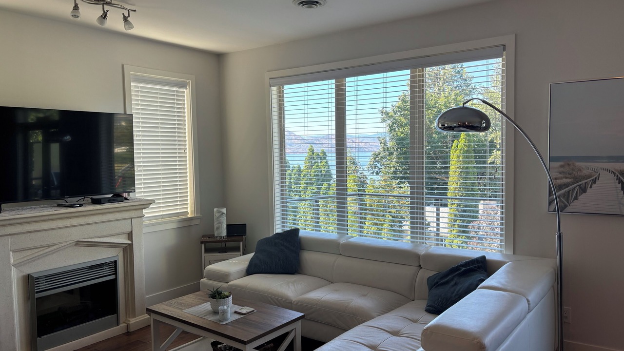 Photo of Livingroom in Westbank