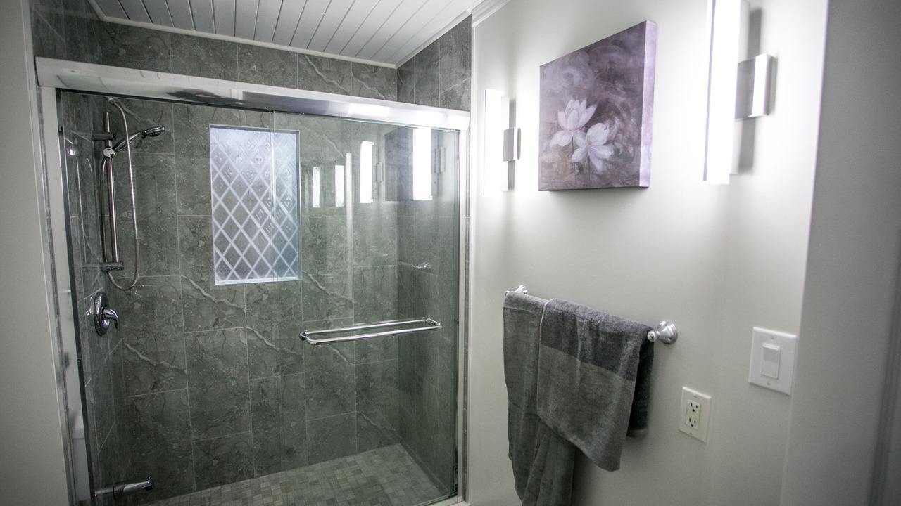 Photo of Bathroom in Scugog