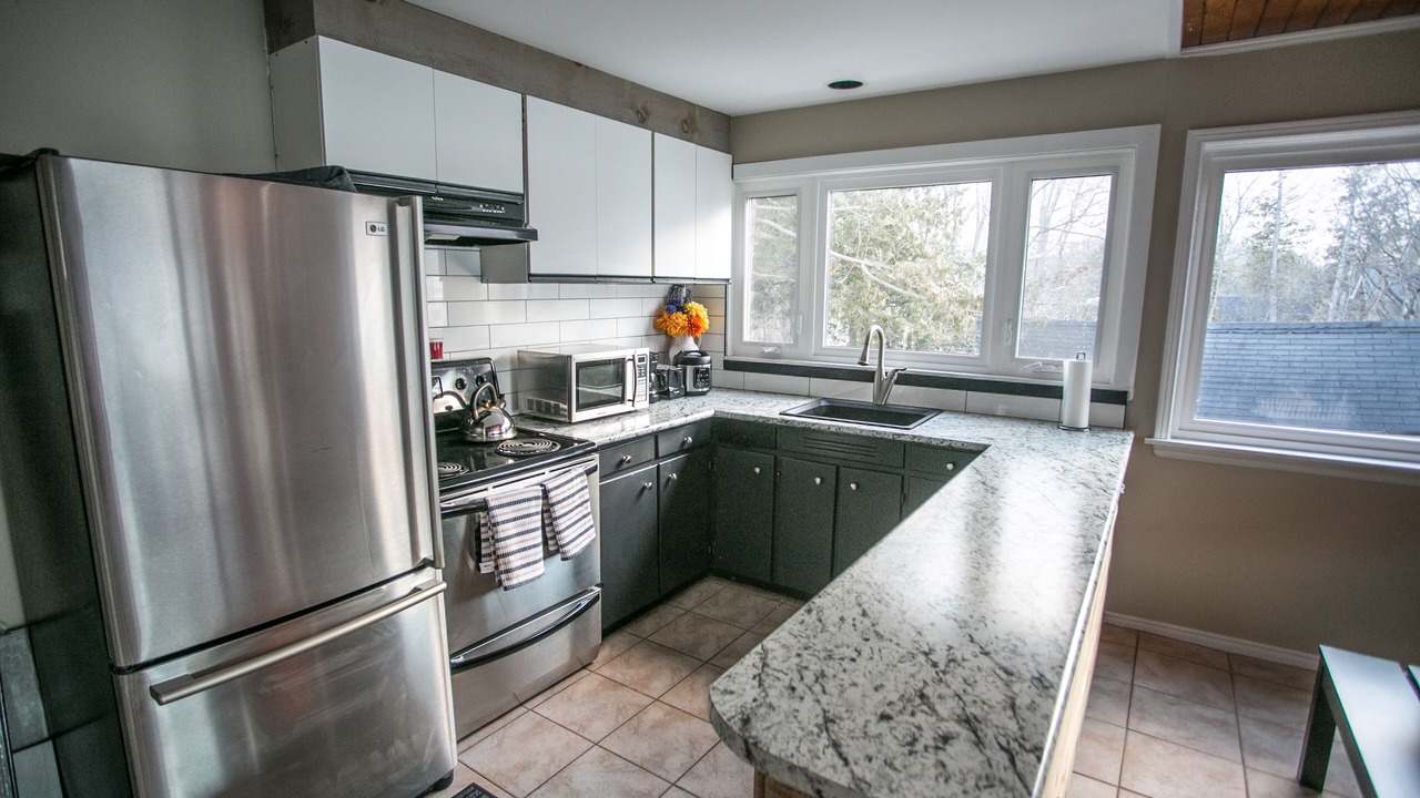 Photo of Kitchen in Scugog