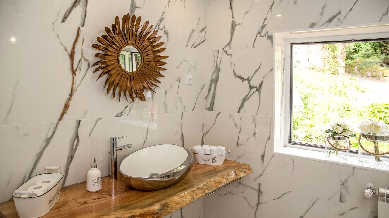 Photo of Bathroom in Bouro