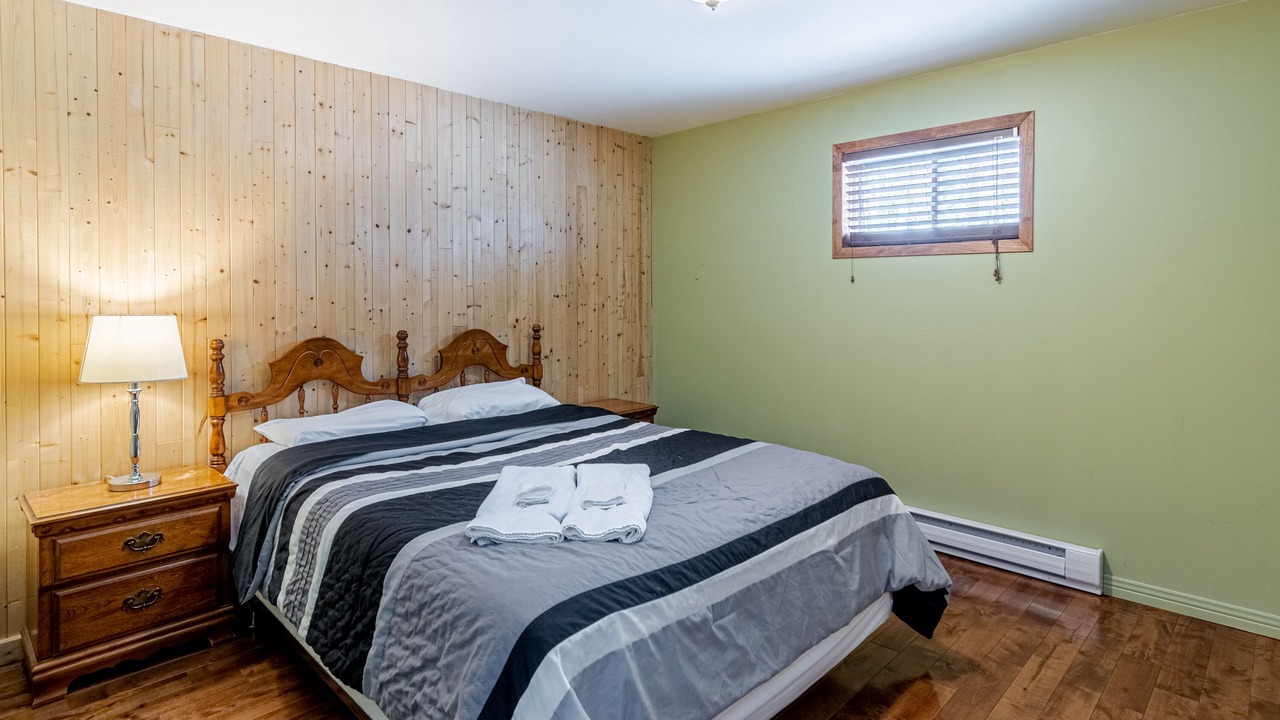 Photo of Bedroom in Petite-Riviere-Saint-Francois