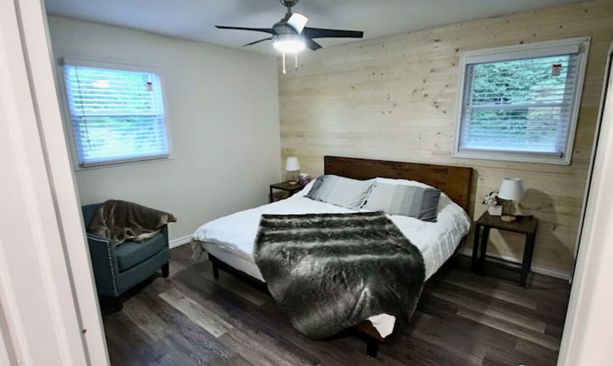 Photo of Bedroom in North Kawartha