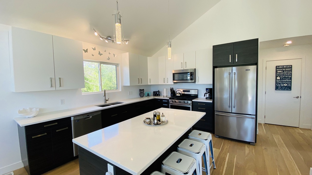 Photo of Kitchen in South Bruce Peninsula