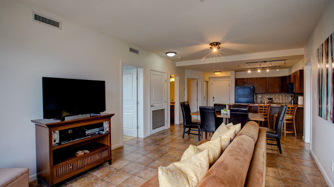 Photo of Livingroom in South Pandosy