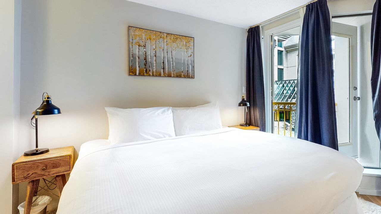 Photo of Bedroom in Upper Village