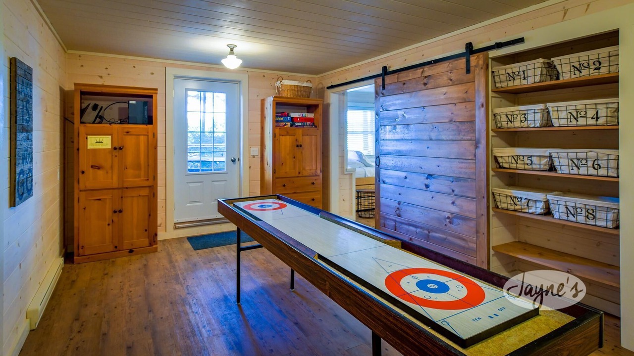 Photo of Bedroom in Muskoka Lakes