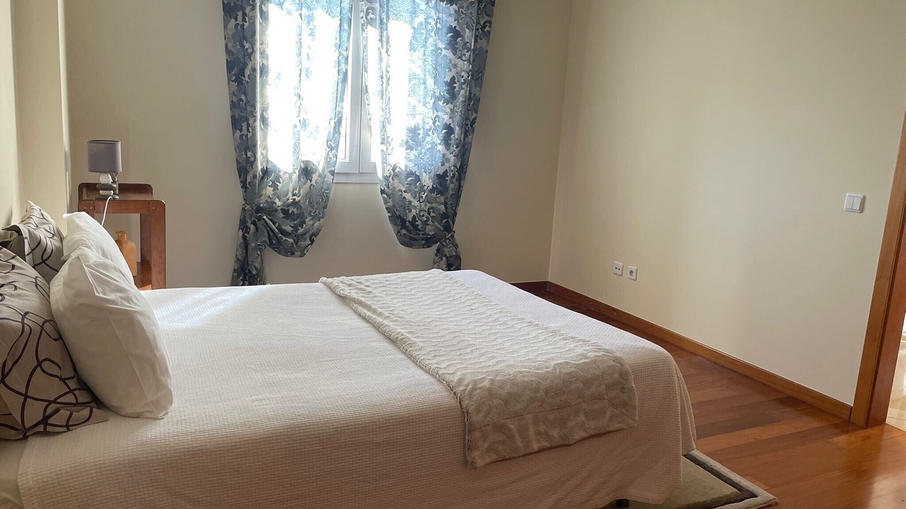 Photo of Bedroom in Canico