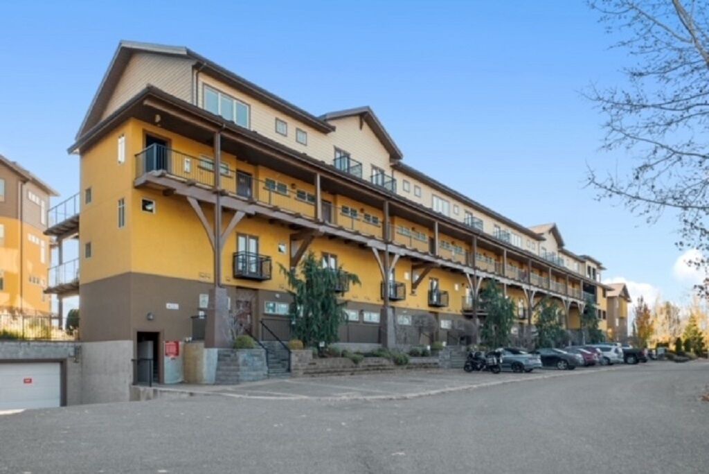 Photo of Outdoor in Westbank
