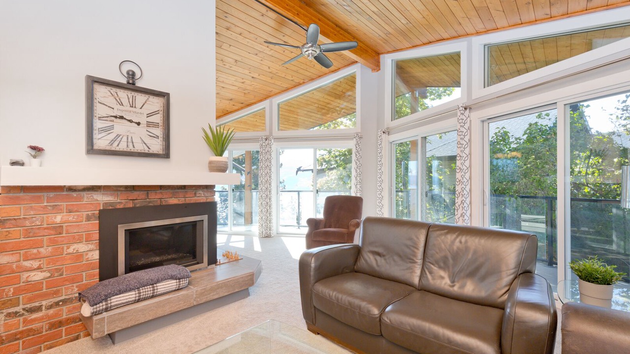 Photo of Livingroom in Central Okanagan