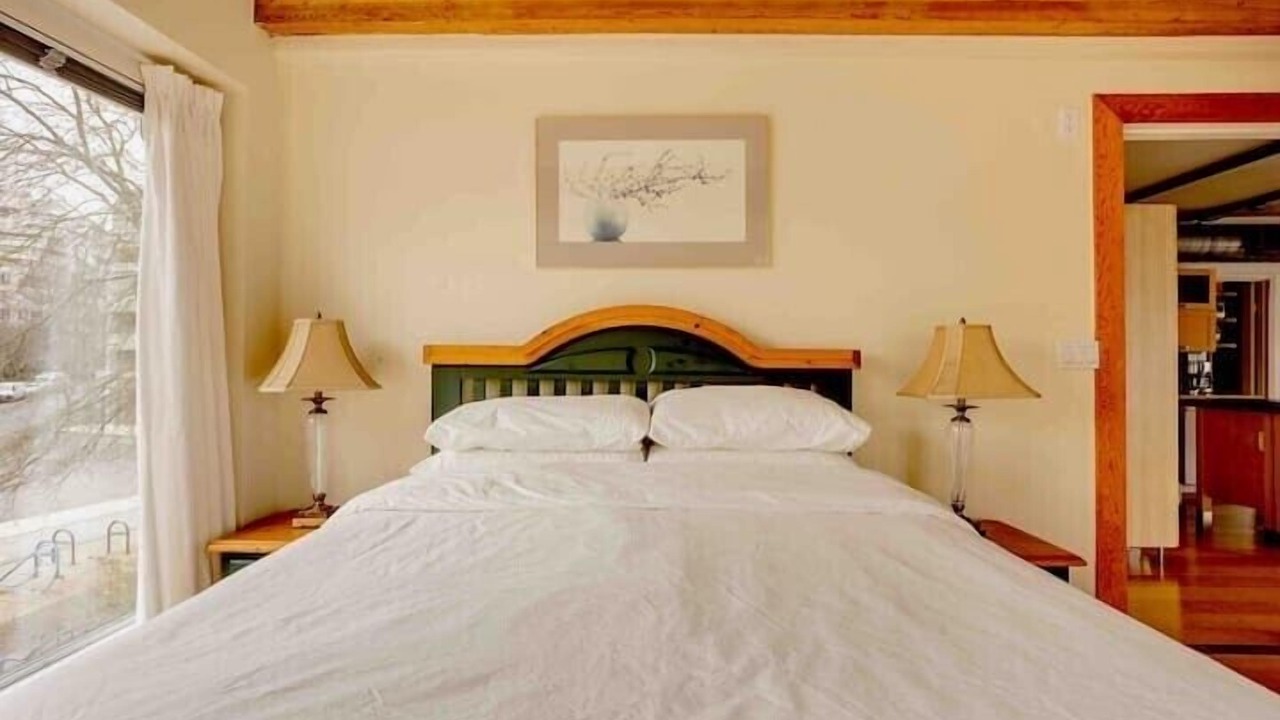 Photo of Bedroom in Fairview