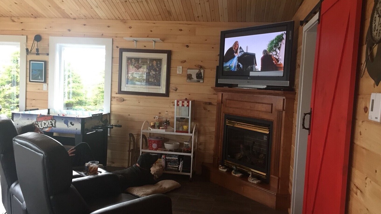 Photo of Others in Terra Nova