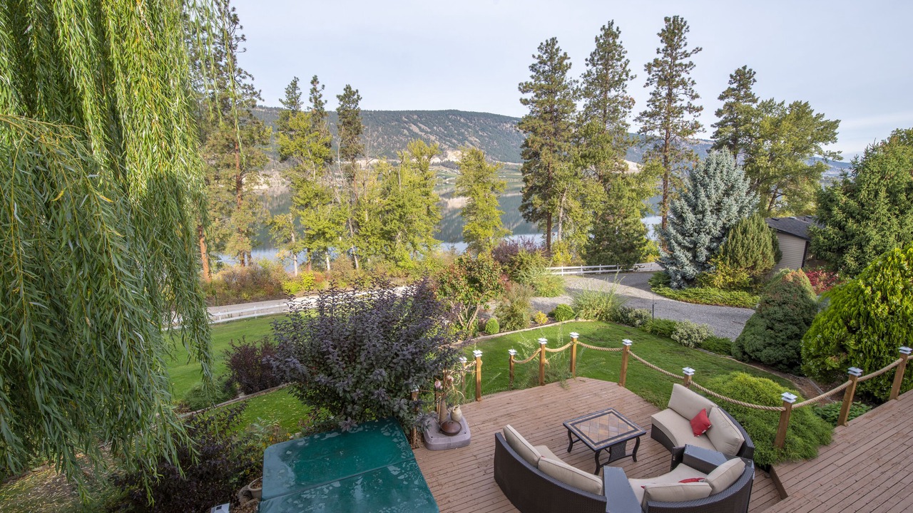 Photo of Patio Balcony in Central Okanagan