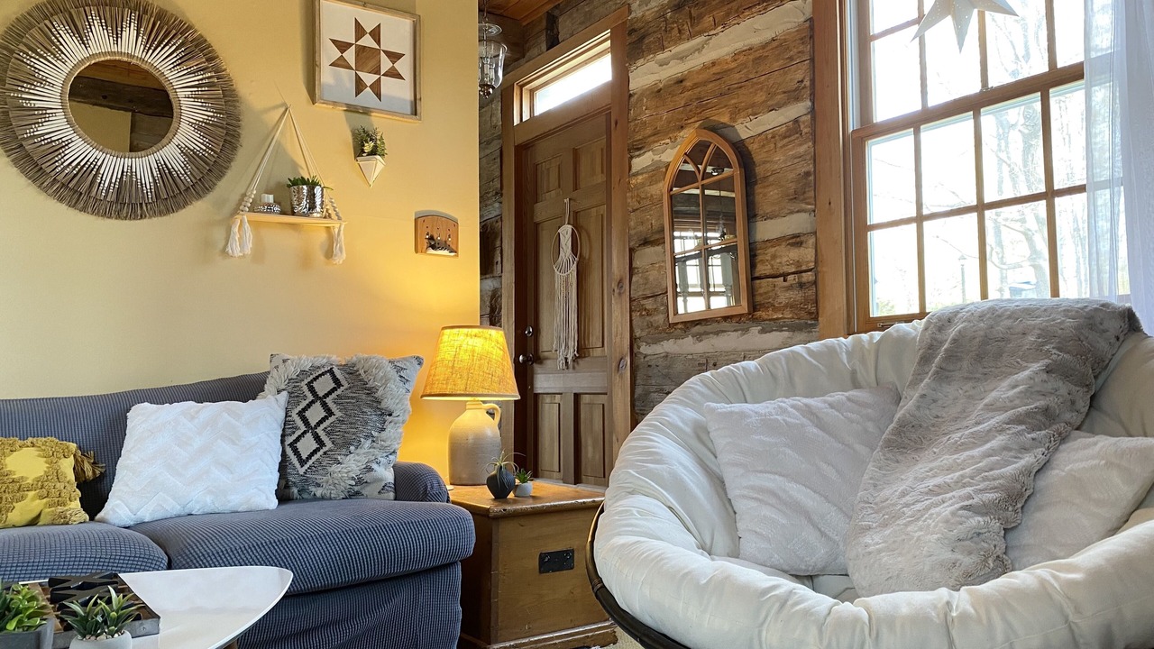 Photo of Livingroom in Clearview