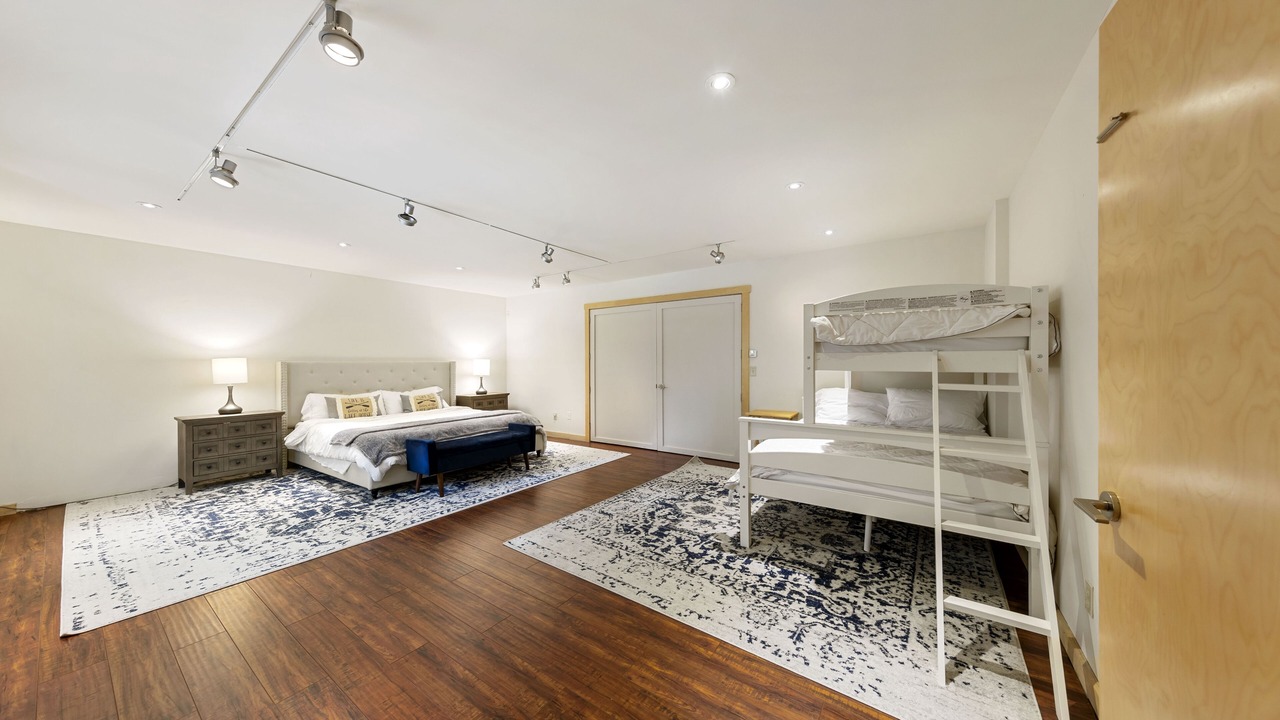 Photo of Bedroom in North Kawartha