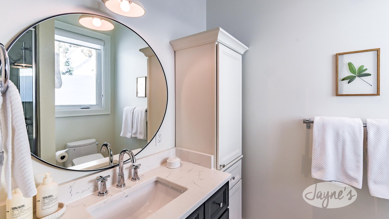 Photo of Bathroom in Muskoka Lakes