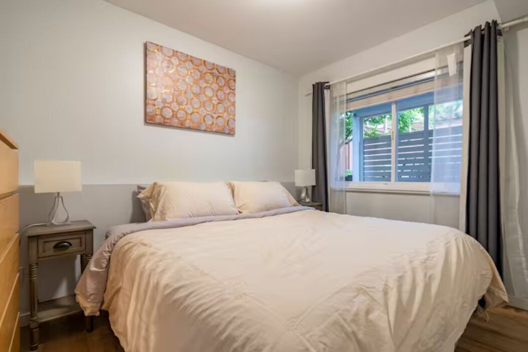 Photo of Bedroom in Sappertown
