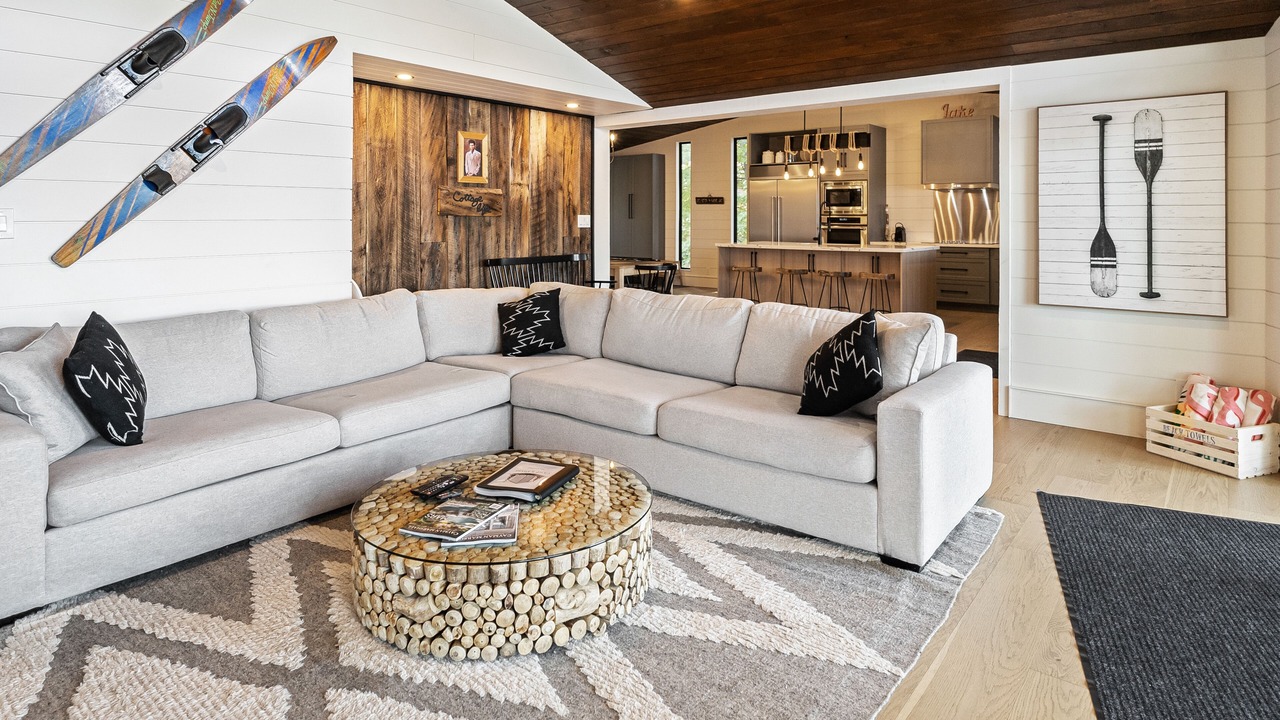 Photo of Livingroom in Rosseau