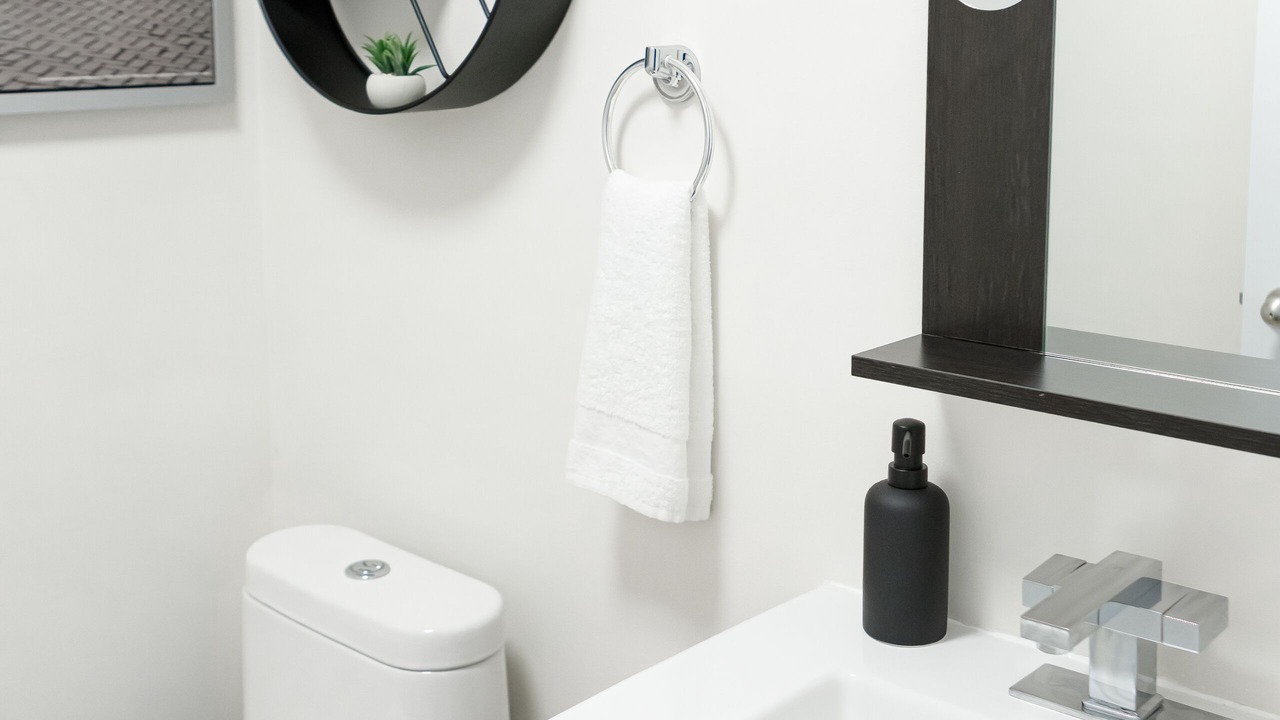 Photo of Bathroom in Downtown Gatineau