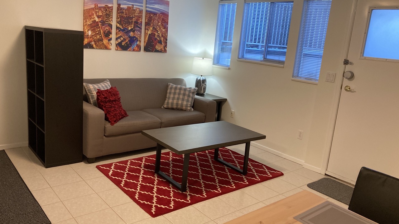 Photo of Livingroom in Riley Park-Little Mountain