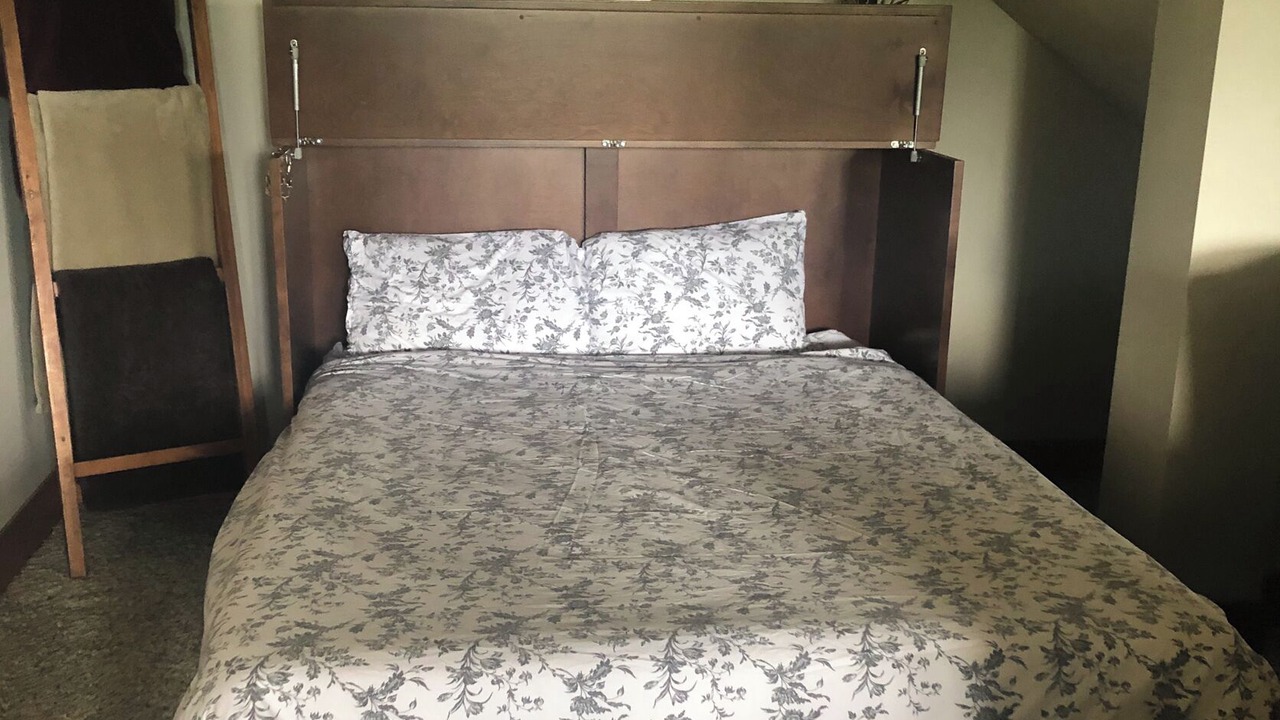 Photo of Bedroom in Shawnigan Lake