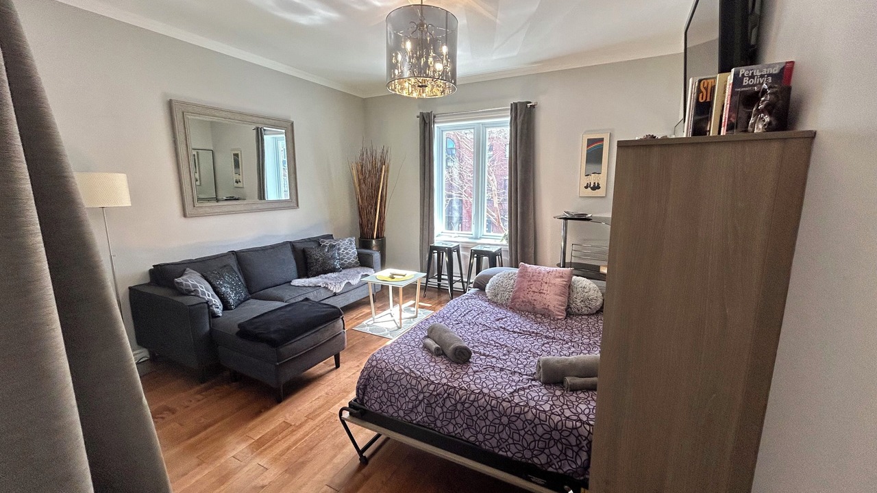 Photo of Bedroom in Gay Village